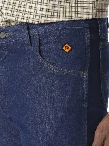 Miniatura 4 de Wrangler Jeans de mezclilla ligeros Fr resistentes al fuego y ajuste regular para hombre