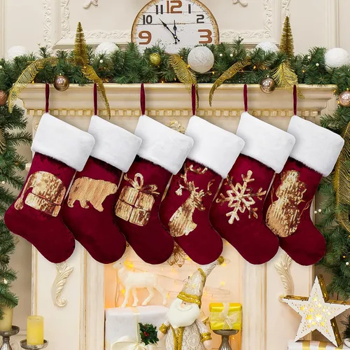 Miniatura 17 de GEX Medias de Navidad Paquete de 6 para Familia 20" Grandes Lentejuelas Doradas de Seda con Suave Piel Sintética Bordada Decoraciones Clásicas