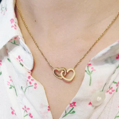 Miniatura 4 de Lindo collar de corazón pequeño con colgante de corazón de oro de 14 quilates, collar de cadena de corazón abierto de oro pequeño para mujer