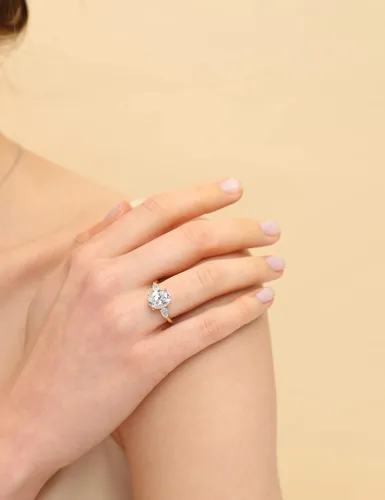 Miniatura 4 de EAMTI Anillos de compromiso de plata de ley 925 de 3 quilates, 3 piedras, corte ovalado, circonita cúbica, anillos de compromiso de boda para mujer