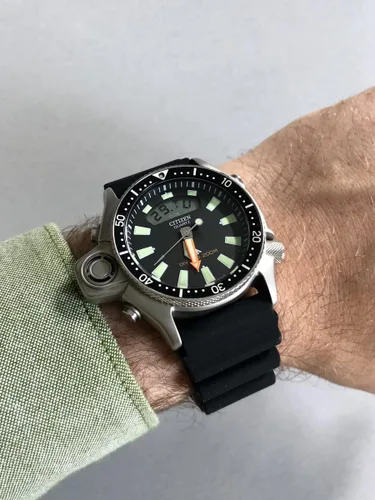 Miniatura 6 de Citizen Reloj Maine Promaster para hombre, tono plateado, correa, Tono plateado, Correa