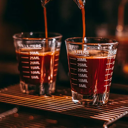 Miniatura 6 de BCnmviku -Vasos corto, taza medidora, taza de espresso, Líquido, vidrio pesado, vaso de vino 2 juegos de 26, para medición gradual 1 onza, 6 Blanco