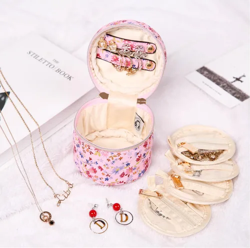Miniatura 6 de Angelina's Palace Organizador redondo de joyas, bolsa de viaje, regalos de dama de honor, caja de cuero vegano para collar, aretes, pulsera, anillo