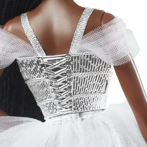 Miniatura 4 de Barbie Signature 2021 - Muñeca navideña (12 pulgadas, cabello trenzado moreno) en vestido plateado, con soporte para muñeca y certificado