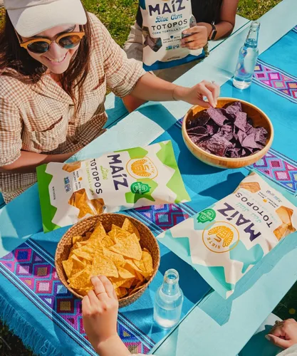 Miniatura 7 de Siete Maiz Totopos Chips de tortilla de maíz Maíz azul Sin gluten Snacks veganos Sin OMG y chips de maíz orgánico Hecho con aceite