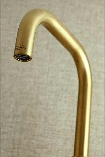 Miniatura 4 de Kingston Brass Concord - Grifo de cocina ajustable de 8 pulgadas para montaje en pared, latón cepillado