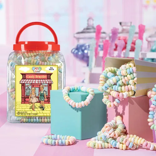 Miniatura 3 de 50 pulseras de dulces envueltas individualmente, joyas de caramelo pastel para bufé, rellenos de bolsas de golosinas, recuerdo de fiesta de Barbie