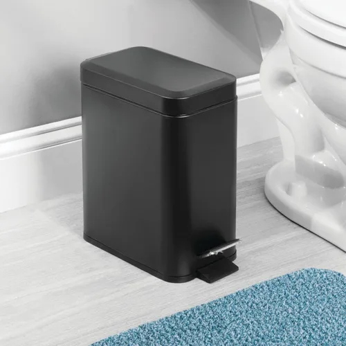 Miniatura 3 de mDesign - Cubo de basura de 1,3 galones de perfil delgado con escalón de metal, papelera, contenedor de basura, baño, tocador, dormitorio, cocina
