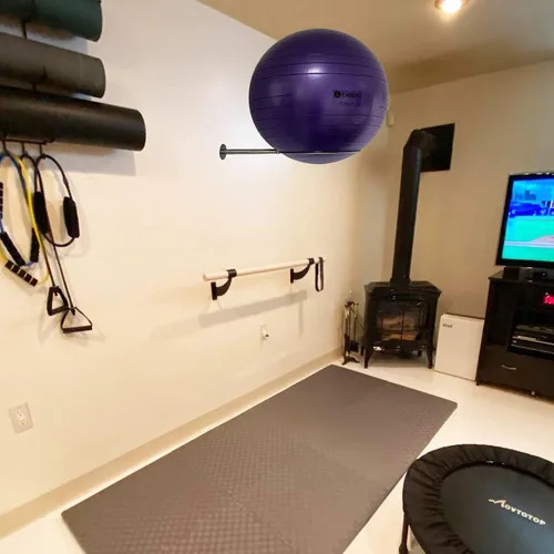 Miniatura 7 de Soporte de bola de ejercicio de acero inoxidable montado en la pared, estante resistente para pelotas de yoga, soporte de exhibición de bolas