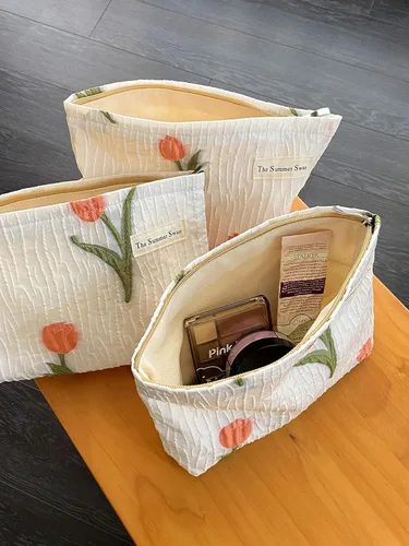 Miniatura 9 de The Summer Swan Kit de higiene de cuidado de la piel lindo estuche de maquillaje de gran tamaño con flores para el período de la tarde, Tulipan
