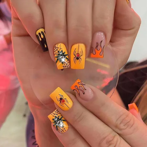 Miniatura 5 de 50 dijes 3D de arañas de Halloween para uñas, diamantes de imitación y gemas de araña dorados y plateados para mujer, decoraciones de Halloween