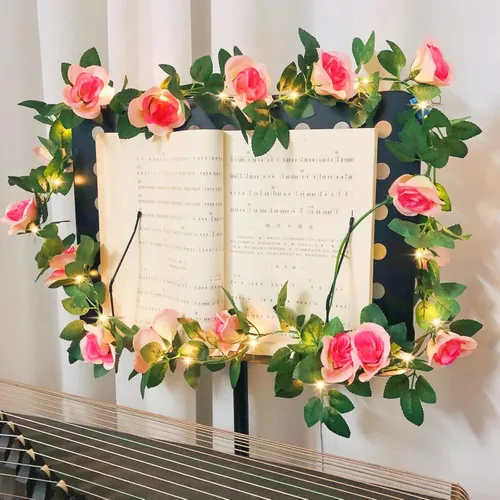Miniatura 3 de Guirnalda de luces artificiales de vid de rosas de 7.5 pies, funciona con pilas, guirnalda de rosas para San Valentín, boda, dormitorio, fiesta