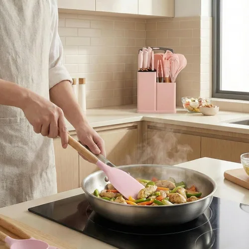 Miniatura 8 de Juego de cocina rosa de 19 piezas para el primer apartamento, utensilios completos de cocina de silicona con asas de madera, juego de cuchillos