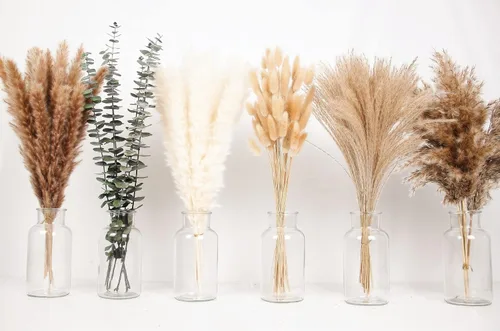 110 piezas de decoración bohemia de hierba de pampa, pompas secas naturalmente, colas de conejo, flores secas y eucalipto seco. Perfecto para bodas,