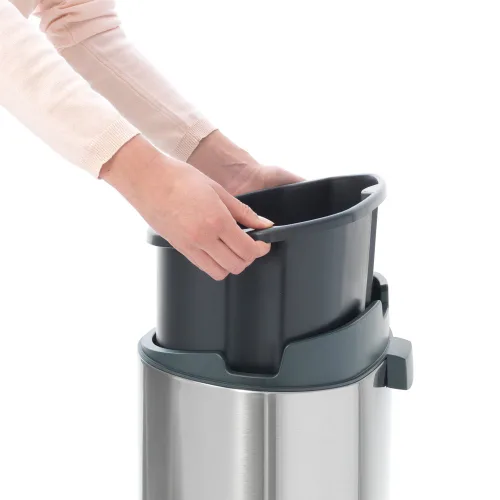 Miniatura 6 de Brabantia bote de basura táctil de 10.6 galones para cocina nuevo (acero brillante) con tapa removible, apertura de tacto suave, bote de basura +