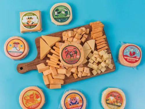Miniatura 5 de Caja de regalo de Cheese Bros. Brotherhood Fresco de Wisconsin Surtido de Gouda, Havarti, Mozzarella y Fratello Gran idea de regalo de comida