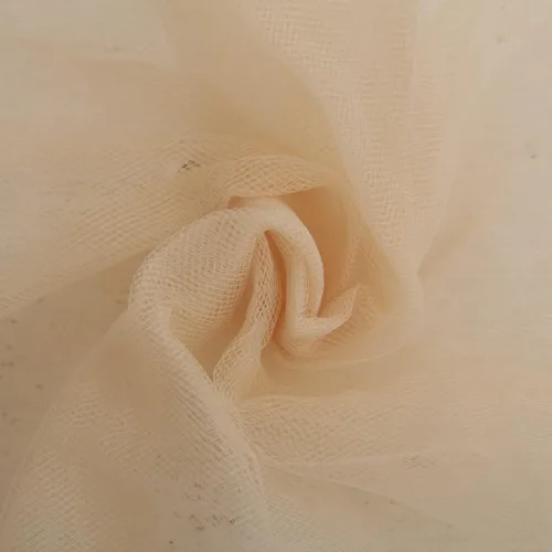 Miniatura 2 de Threadart - Mega rollo de tul beige - 6 x 100 yardas (300 pies) Soft sheer tulle on a 6 x 100yd mega roll (300ft) - for weddings, tutus, costumes