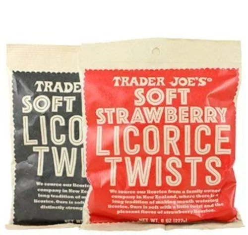 Miniatura 3 de Trader Joe's Soft Regaliz Twists 8oz (regaliz de fresa, 5 unidades)