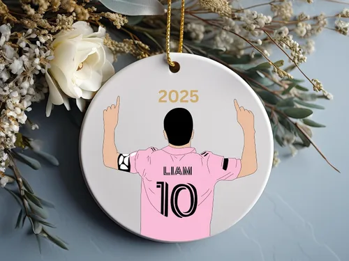 Miniatura 3 de Adorno de cerámica de fútbol navideño personalizado, regalos de mini pelota de equipo de fútbol, regalo personalizable, recuerdo