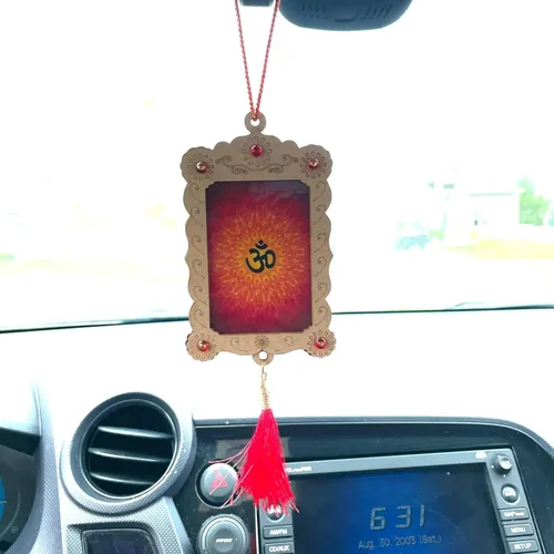 Miniatura 12 de LOVENSPIRE Adorno colgante hindú para automóvil, marco de fotos, espejo retrovisor, accesorios de decoración interior para salpicadero, Ganesha