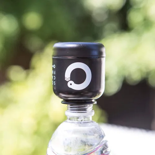 Miniatura 7 de OnMyWhey - Llavero de embudo de proteína en polvo y suplemento, contenedor portátil para el gimnasio, entrenamientos, fitness y viajes - Aprobado