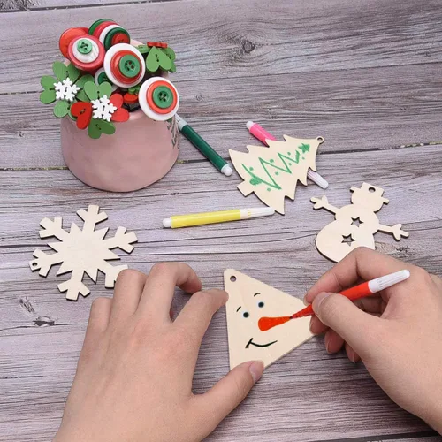 Miniatura 4 de 100 piezas de recortes de madera para manualidades, triángulo, madera, pintura inacabada, piezas de madera, rebanadas con agujero colgante, adornos