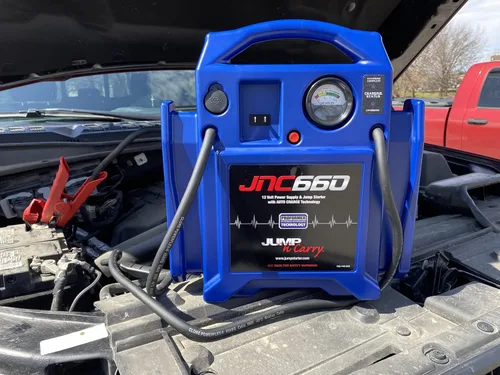 Miniatura 4 de Clore Automotive Jump-N-Carry JNC660 Arrancador de Salto de 1700 Amperios Pico 12 Voltios, Azul