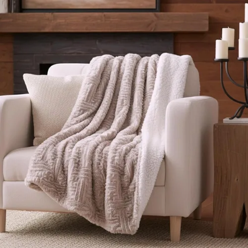 Miniatura 15 de DaDa Bedding Manta de Tiro Romántica de Piel Sintética Roja para San Valentín - Corazones Encantadores Mullidos Felpa Sherpa en el Reverso con Forro