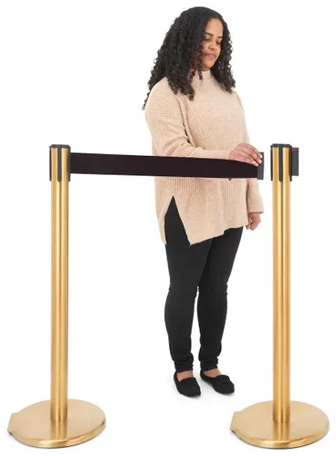 Miniatura 4 de QueuePole.Deluxe - Puntal de control de multitudes de 41 pulgadas con barrera retráctil de 10 pies, poste dorado, cinturón negro (RCCDXBZBK)