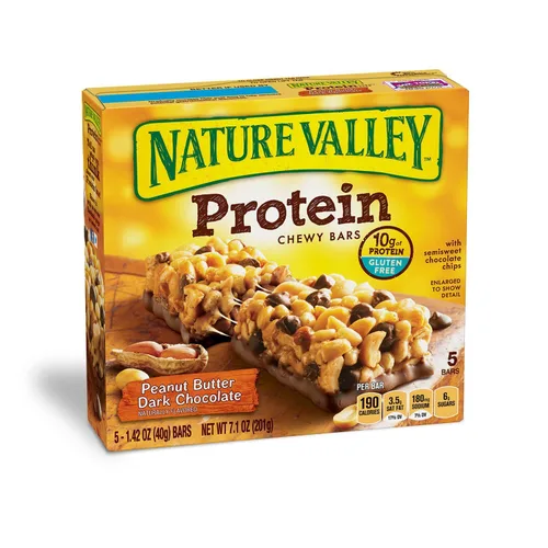 Nature Valley Barras masticables de proteínas, mantequilla de maní, chocolate oscuro, 5 barras (paquete de 3)