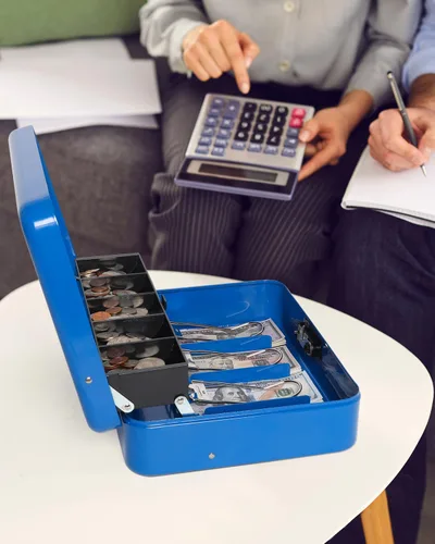 Miniatura 8 de Caja de efectivo grande con bandeja de dinero y cerradura, caja de dinero de metal para efectivo, caja de seguridad de 11.8 x 9.5 x 3.54 pulgadas