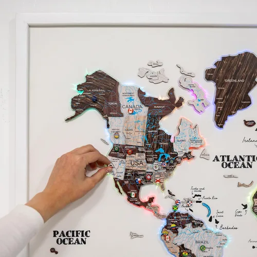 Miniatura 6 de Enjoy The Wood Mapa del mundo de madera a bordo con retroiluminación LED 2.0 - Mapas del mundo hechos a mano para pared con marco - Mapa de viaje