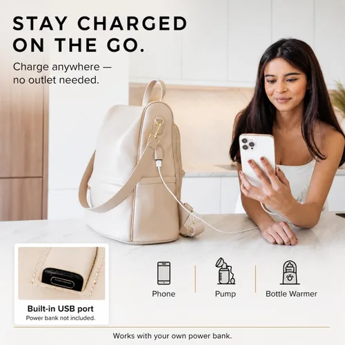 Miniatura 5 de MIA + SOPHIA Mochila de cuero para pañales con puerto de carga USB, cambiador, correas para cochecito y portabotellas (Marrón Mia)