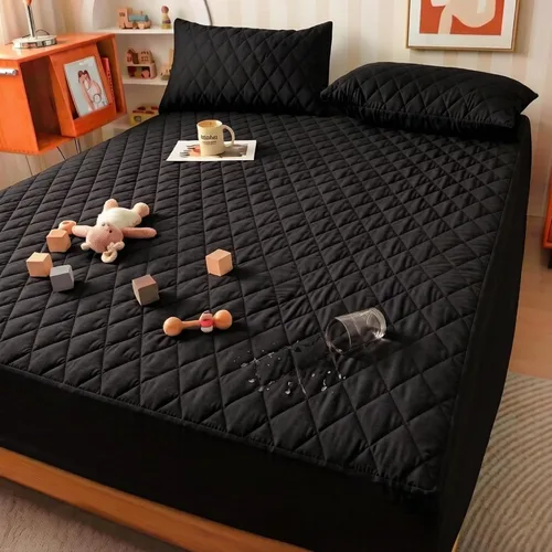 Mattress Cover, Waterproof Mattress Cover, Full-Size Ultra-Soft and Breathable, Machine Washable, Suitable for Home, Bedroom, and Hotel Use.(Black