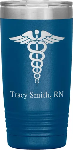 Miniatura 10 de Vaso de enfermera registrado personalizado con nombre, regalo RN, 20 onzas, taza RN de acero inoxidable grabada, color negro