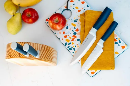 Miniatura 5 de Dura Living Juego de cuchillos de cocina de 5 piezas, cuchillas de acero inoxidable de alto carbono con asas ergonómicas, incluye chef, Santoku