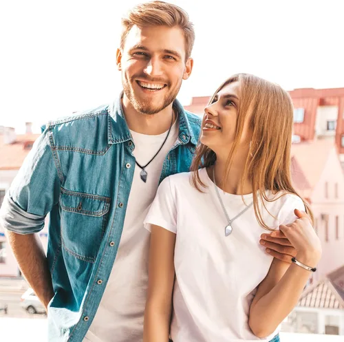 Miniatura 4 de Juego de 4 collares para parejas pulseras magnéticas a juego para novio novia parejas él o ella collares de relación a distancia para parejas
