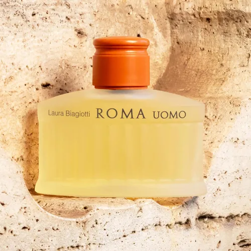 Miniatura 4 de Laura Biagiotti Roma for Men - Aroma clásico y elegante - Se abre con pomelo, bergamota y albahaca - Revela tu lado seductor y masculino - Perfecto