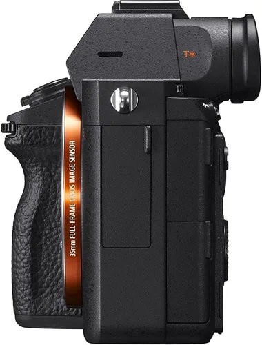 Miniatura 5 de Sony Cámara digital sin espejo Alpha a7R IIIA (solo cuerpo) (ILCE7RM3A/B) + tarjeta de memoria de 64 GB + funda + lector de tarjetas + trípode