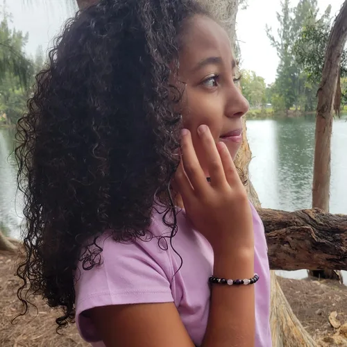 Miniatura 16 de Karelia Creations Pulsera de protección de shungite para niños, idea de graduación 100% auténtica, se adapta a la mayoría de los adolescentes