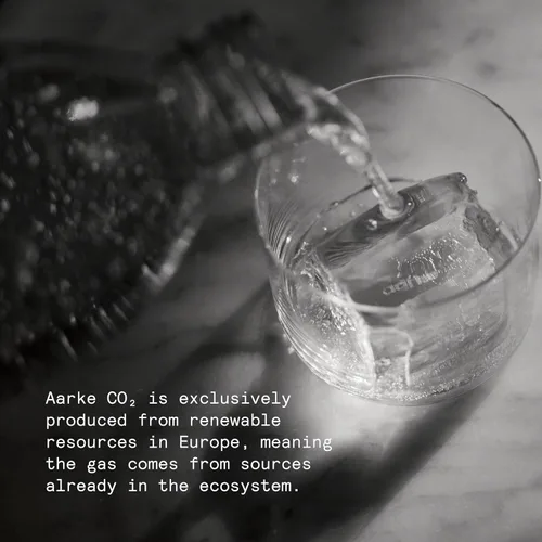 Miniatura 5 de Aarke Carbonator lll con cilindro de CO2, máquina de agua con gas y carbonatación, acero inoxidable con botella reutilizable PET sin BPA, volumen