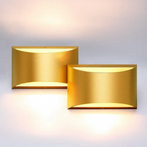 Aipsun Juego de 2 apliques de pared dorados para interiores, con cableado, luces de montaje en pared arriba y abajo, para sala de estar, dormitorio,