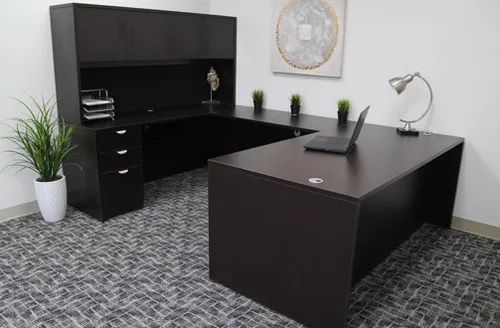 Miniatura 8 de Pemberly Row Juego de escritorio de oficina y credenza, 84 x 66 x 29.5 pulgadas, madera de ingeniería, acabado moca, incluye 1 escritorio, 1