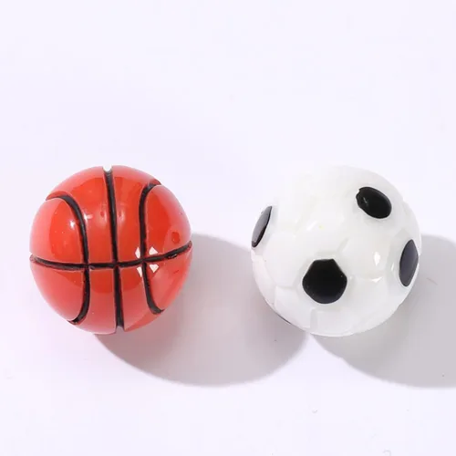 Miniatura 4 de Toddmomy 20 pelotas deportivas en miniatura, mini pelotas de fútbol y baloncesto de resina de 0.6 pulgadas para accesorios de casa de muñecas