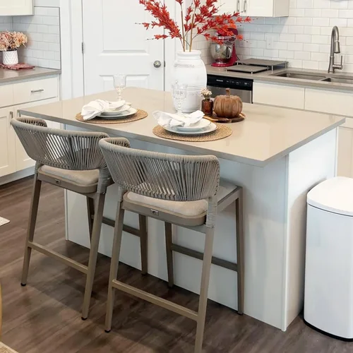 Miniatura 51 de PURPLE LEAF Juego de 2 taburetes de bar de altura de mostrador de aluminio moderno de mimbre de ratán con respaldo y cojín para cocina, césped, Gris