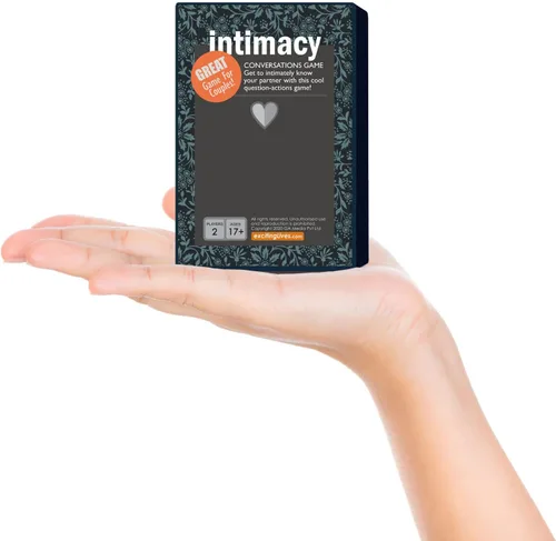 Miniatura 4 de Intimacy: Un juego romántico con emocionantes preguntas y acciones para la diversión de las parejas adultas.