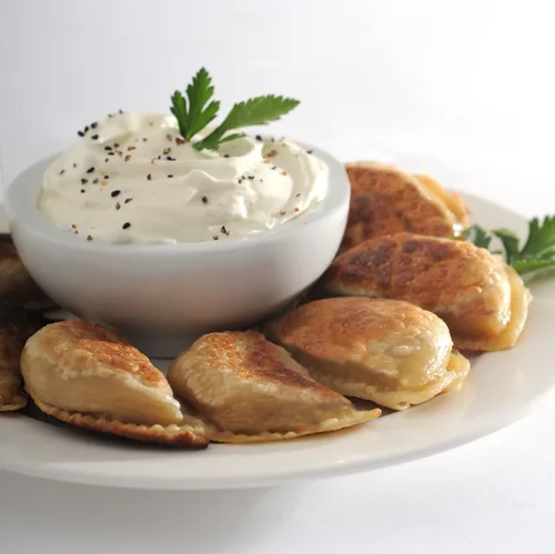 Miniatura 2 de Norpro Pierogi Maker con prensa de plástico, 7 onzas
