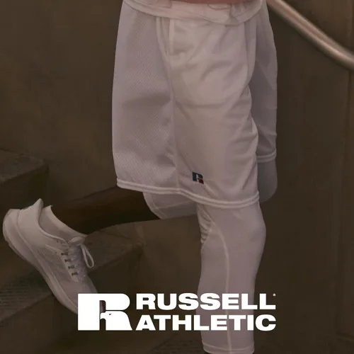 Miniatura 8 de Russell Athletic Pantalones cortos de malla con bolsillos para hombre