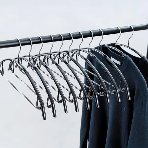 10 perchas de 41,9 cm con revestimiento de goma antideslizante y sin topes en el hombro, para suéter, camiseta, traje, abrigo, uniforme con Negro