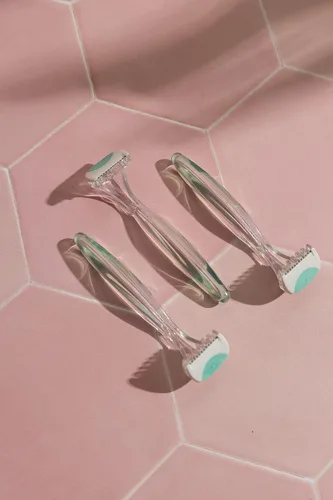 Miniatura 10 de Acerca de las afeitadoras de bikini corporal: 3 afeitadoras de belleza suaves, maquinilla de afeitar de acero japonesa ideal para afeitar, exfoliar